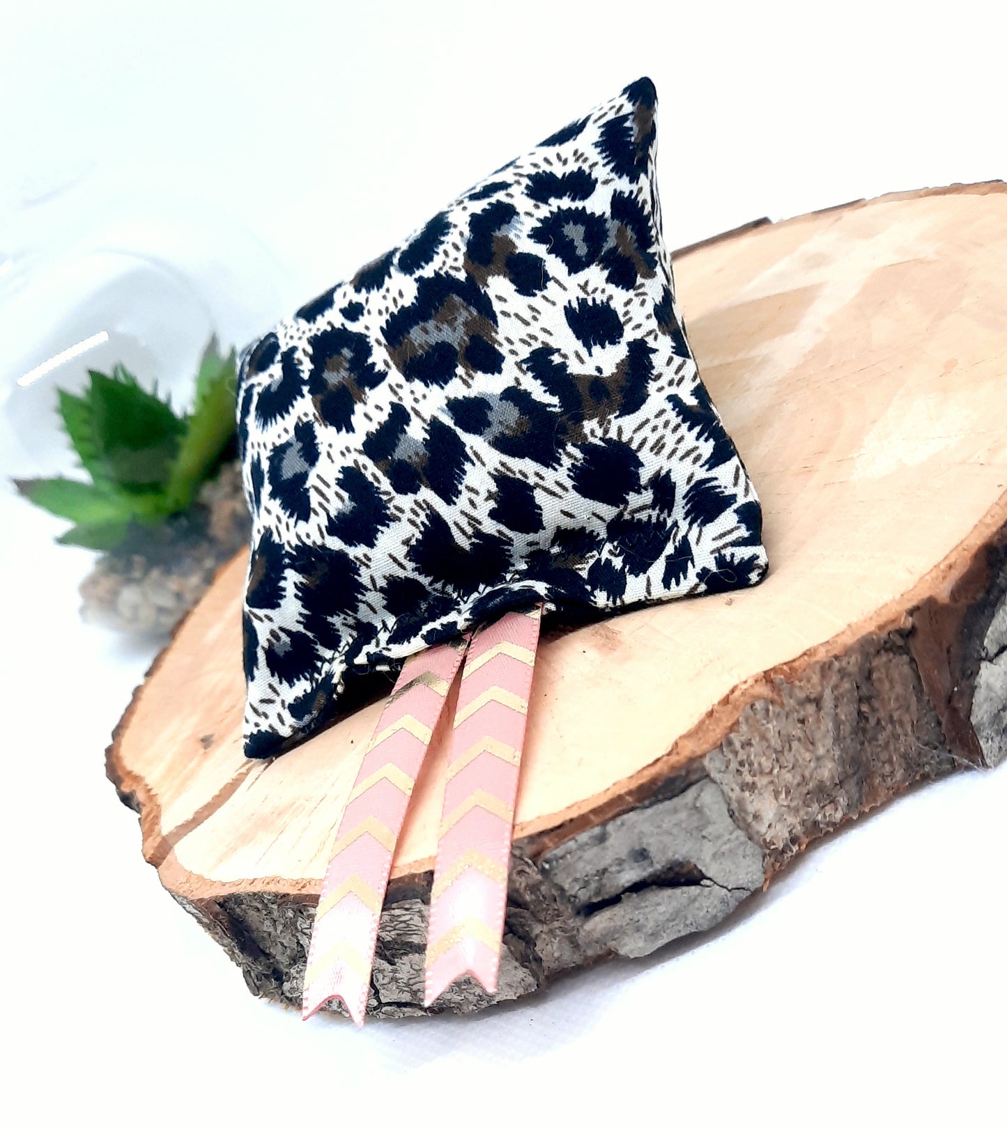 Coussin léopard cataire/valériane