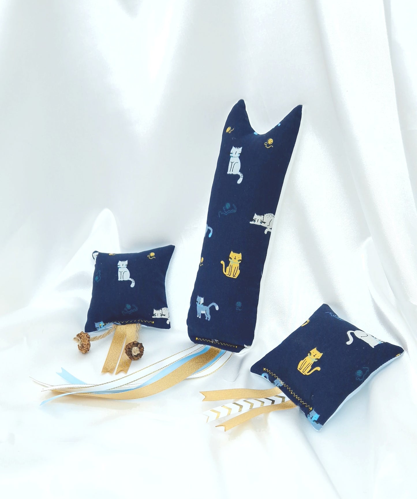 Coussin chats bleu