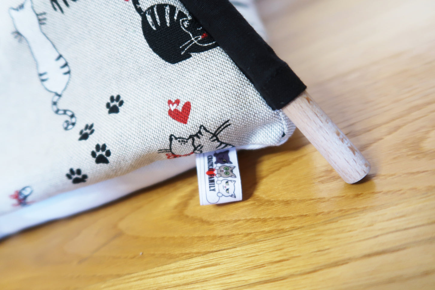 Tipi chats Black&White